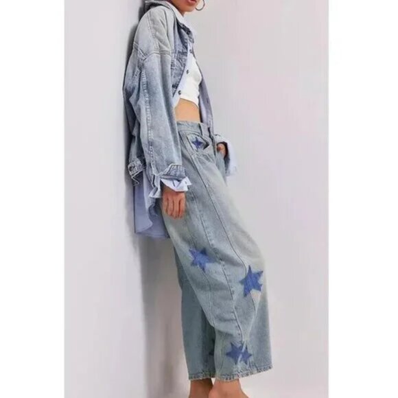 Star Contrast Pattern Light Wash Baggy Weekend Barrel Style Jeans Pants - Picture 2 of 7